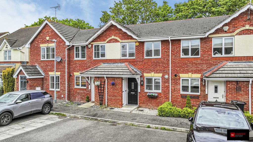 Property photo 1 of 25