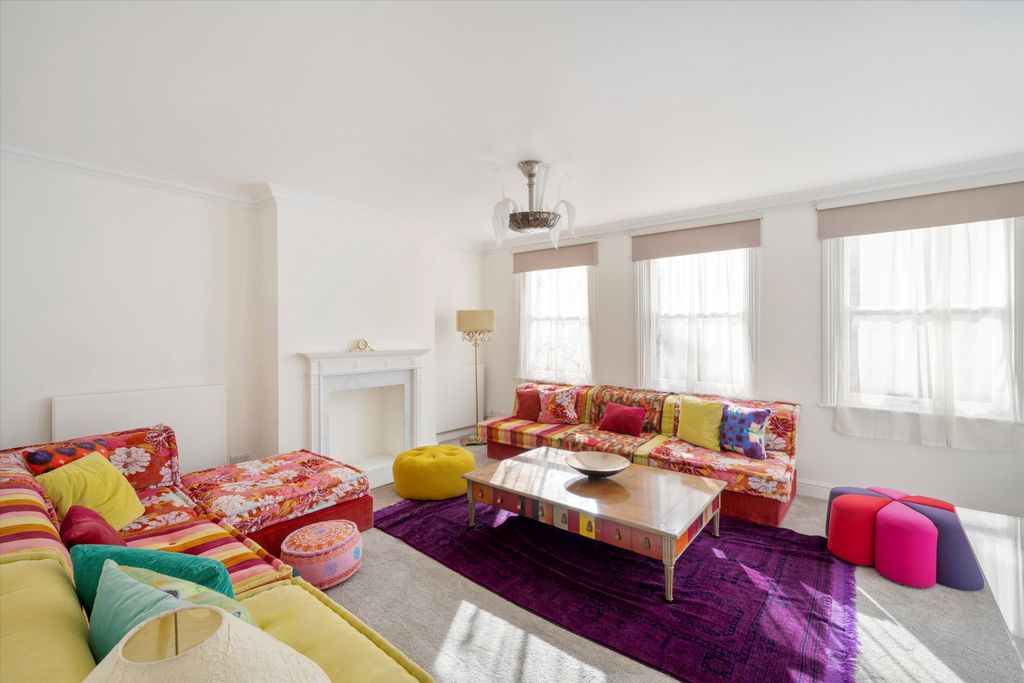 Property photo 3 of 12 Image