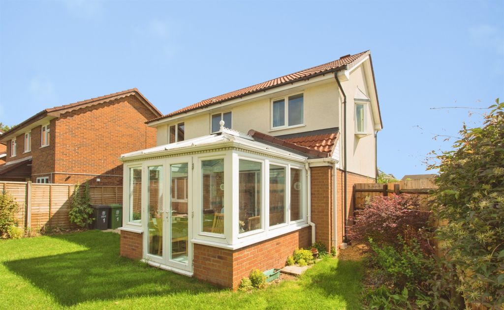 Property photo 2 of 19