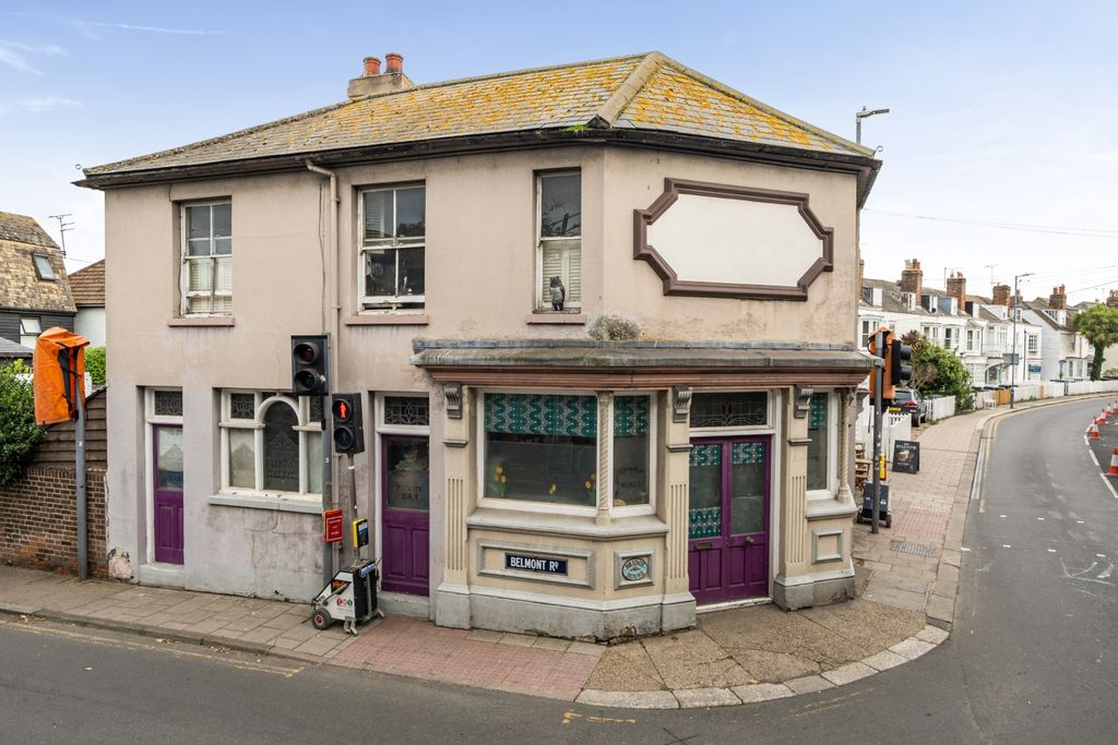 Property photo 1 of 29 1520556 (1)