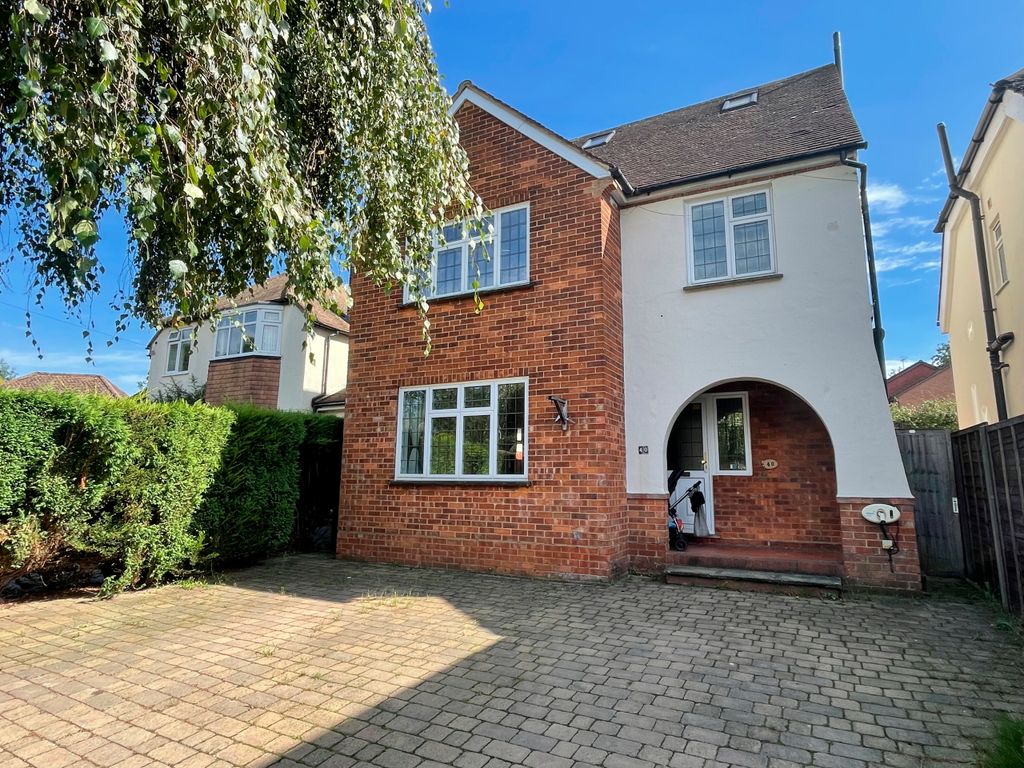 Property photo 1 of 8