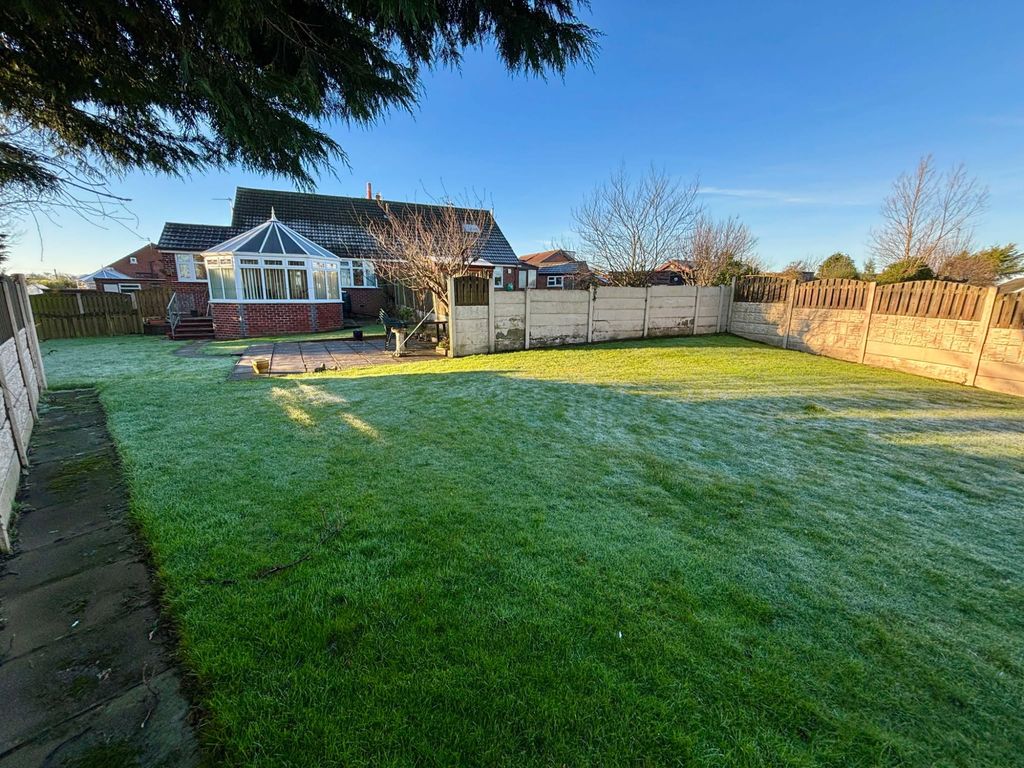 Property photo 2 of 46