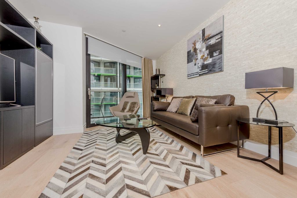 Property photo 1 of 16 Reception Room