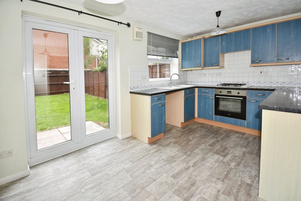 Property photo 3 of 14 Pbox-Img.Jpg