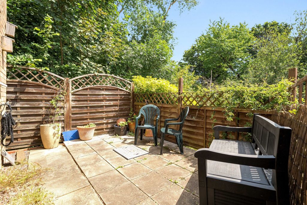 Property photo 3 of 9 1-6A47c19Fae6B7-1...