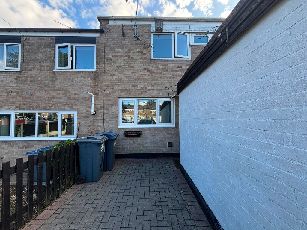 Property photo 1 of 17 Image