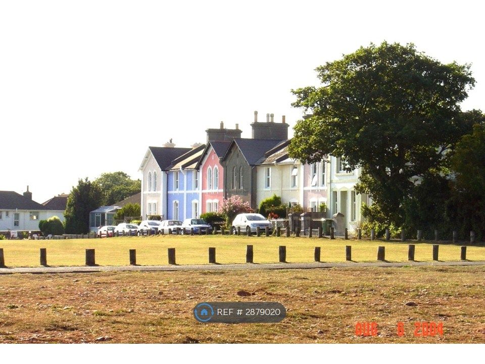 Property photo 2 of 13 Blue Cottage Here In Row Of 7 Cottages