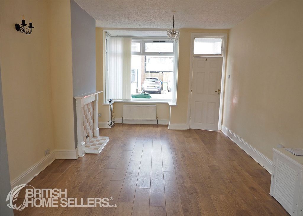 Property photo 2 of 15 2