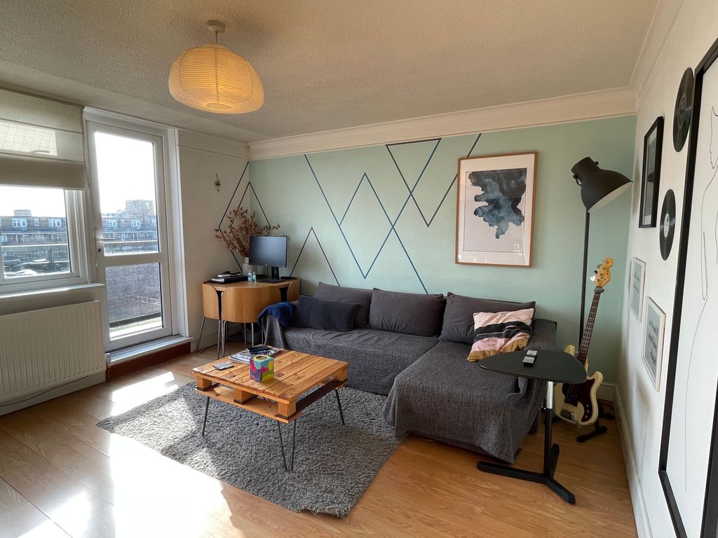 Property photo 3 of 7