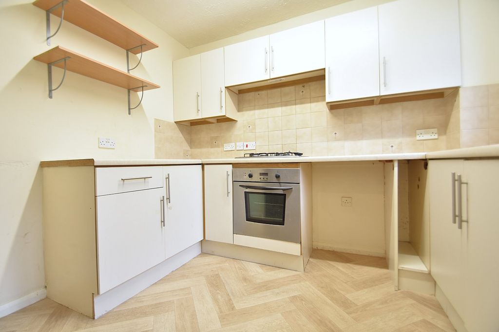 Property photo 3 of 10 Picture No. 21