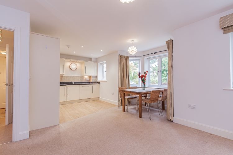 Property photo 1 of 9 145542
