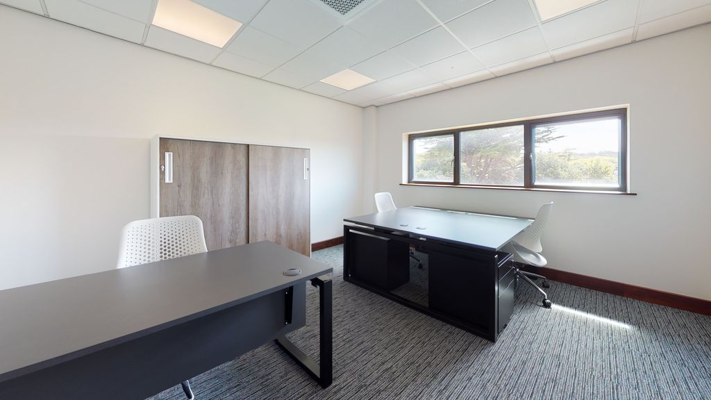 Property photo 1 of 4