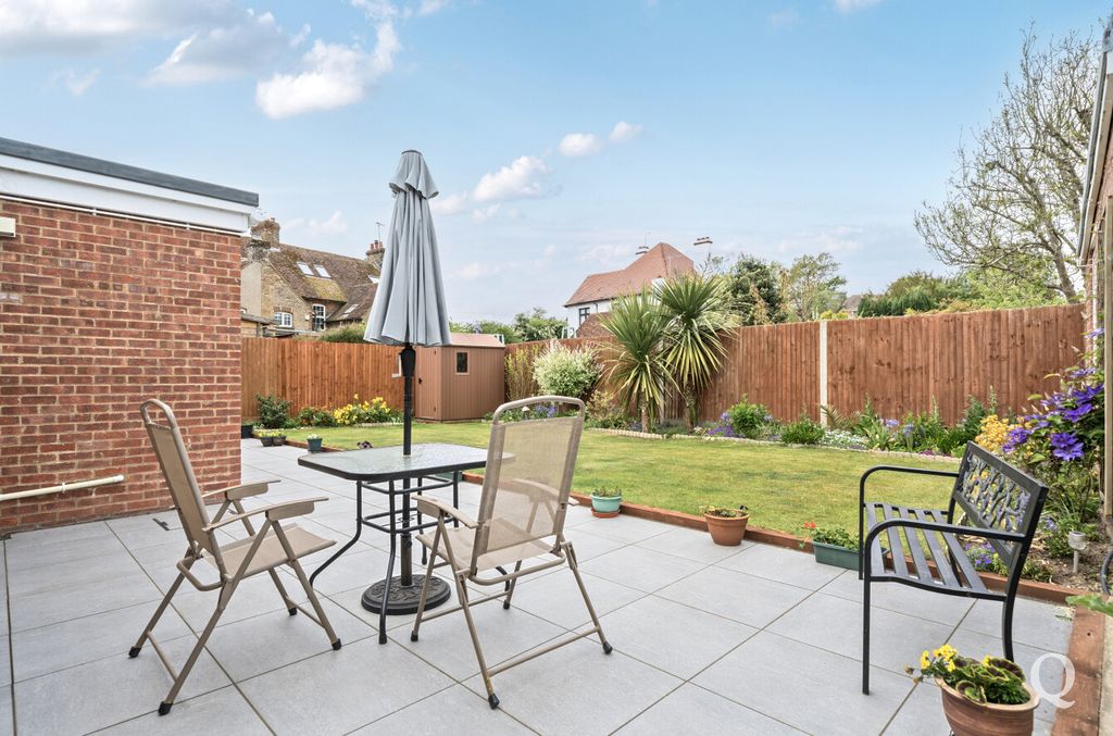 Property photo 3 of 23 8906A555-8A19-4E0...