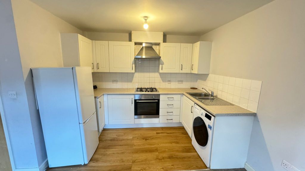 Property photo 3 of 9