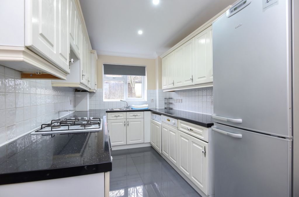 Property photo 3 of 6 156512 (2)