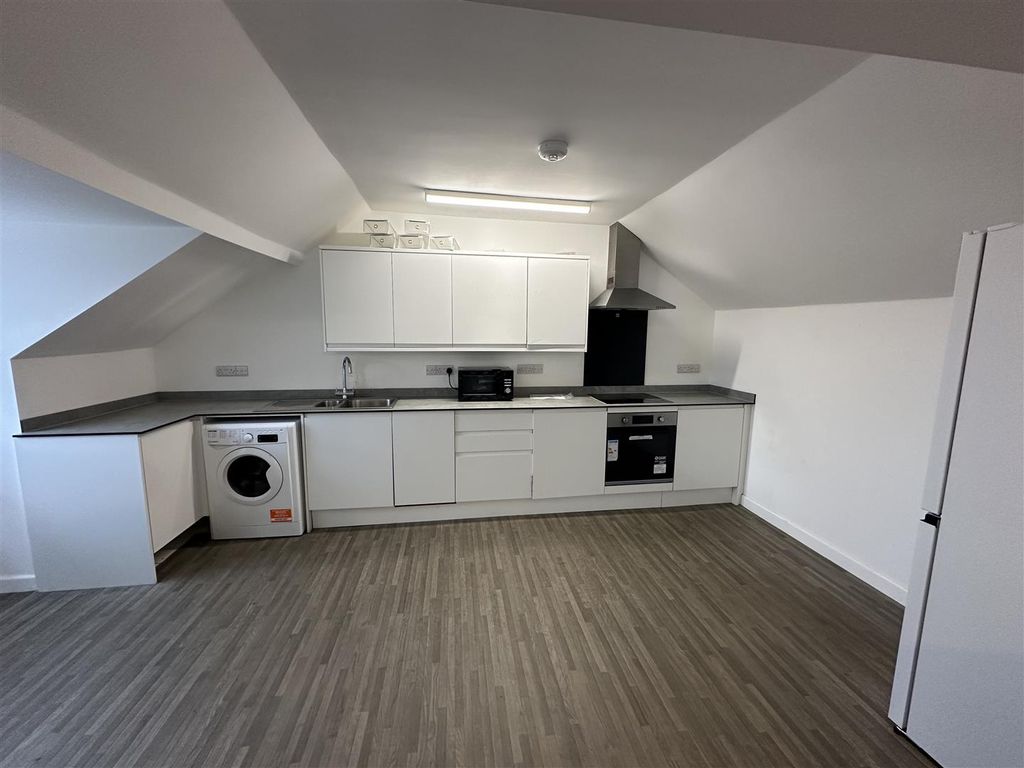 Property photo 2 of 6 Flat 4 K.Jpg