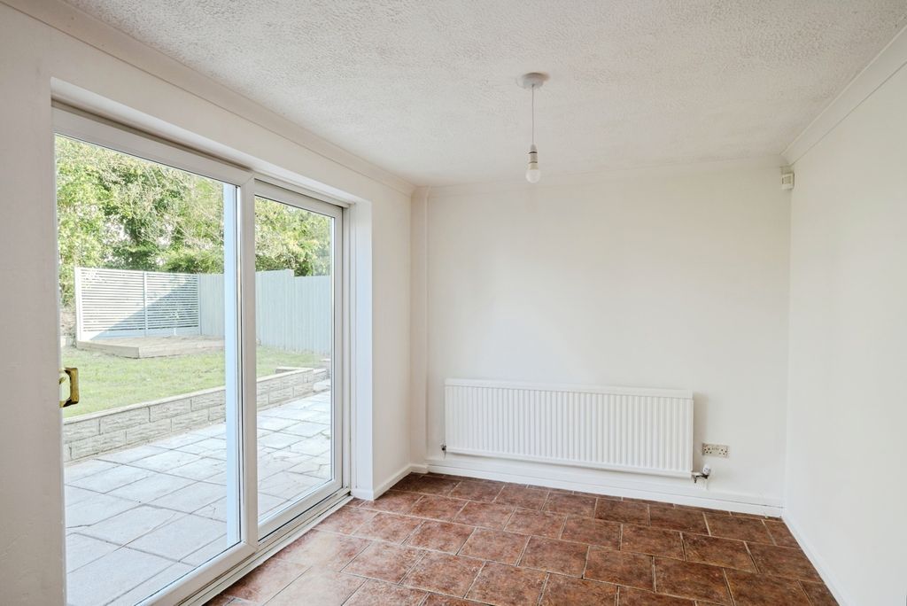 Property photo 3 of 20 Pbox-Img.Jpg