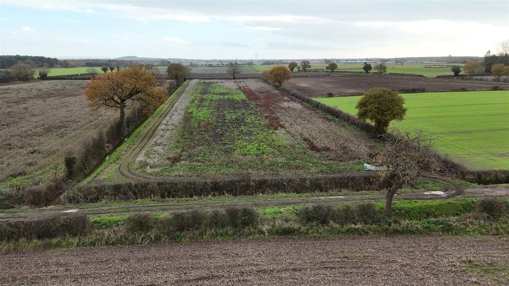 Property photo 2 of 5 Lot 1