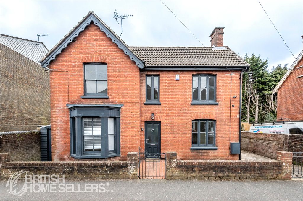 Property photo 1 of 20 Picture No. 08