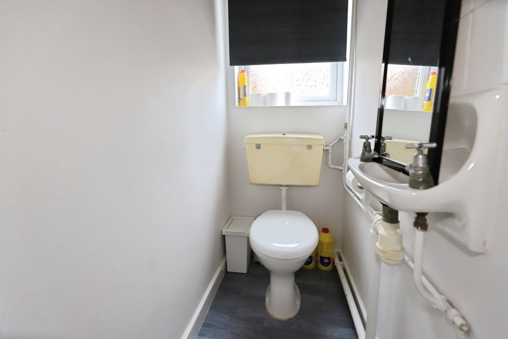 Property photo 3 of 20