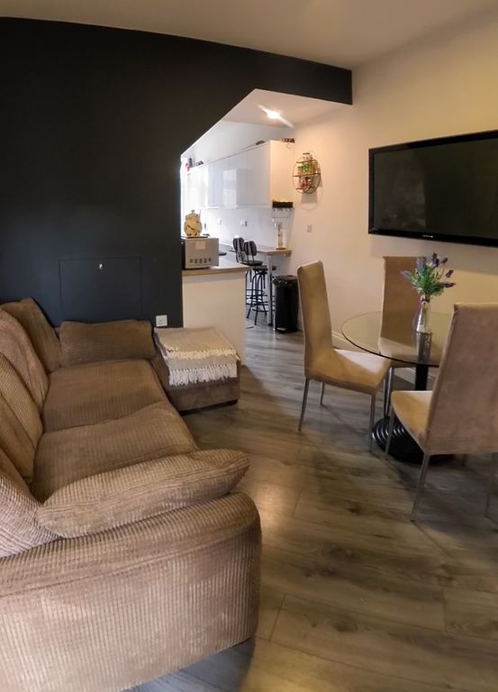 Property photo 2 of 5 Living Dining