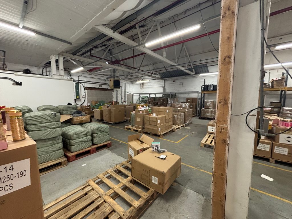 Property photo 3 of 5