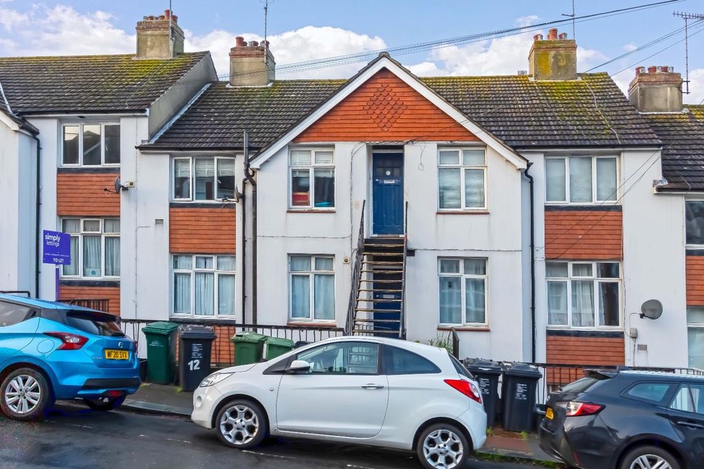 Property photo 1 of 7 Bonchurch Rd_6.Jpg