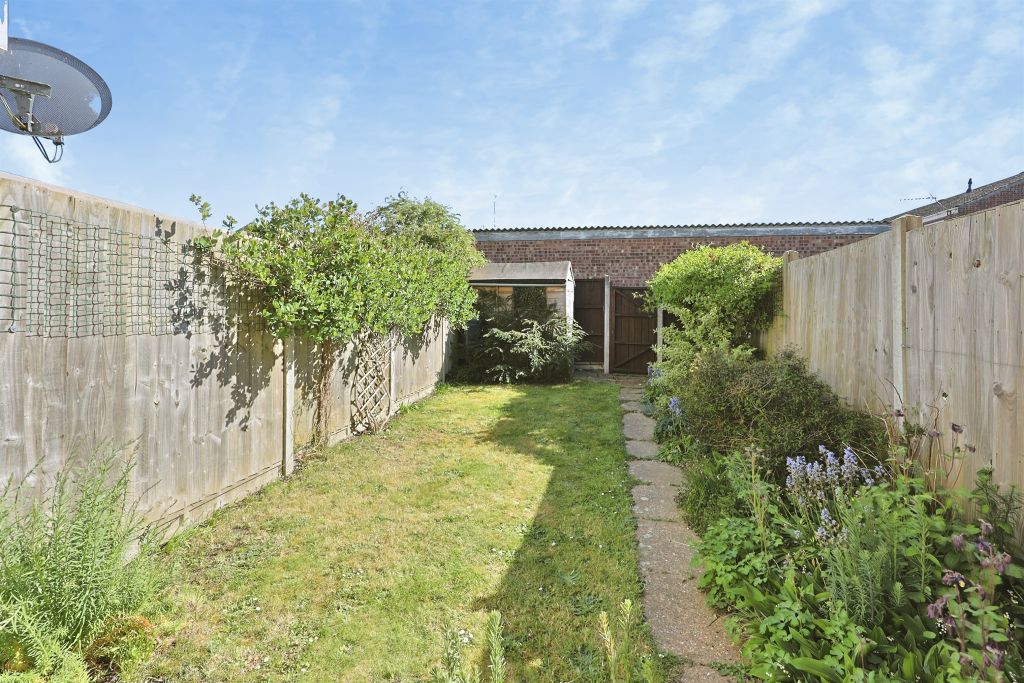Property photo 2 of 14