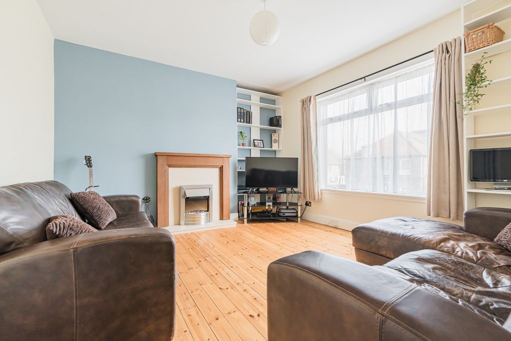 Property photo 2 of 24 Property Image 2