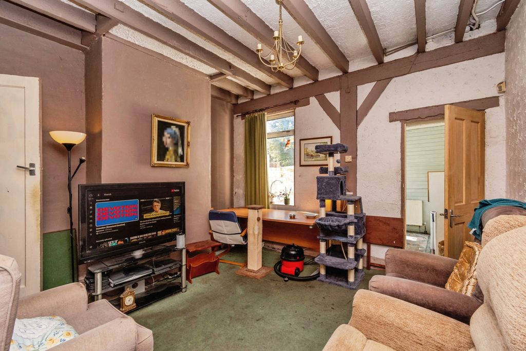 Property photo 3 of 15