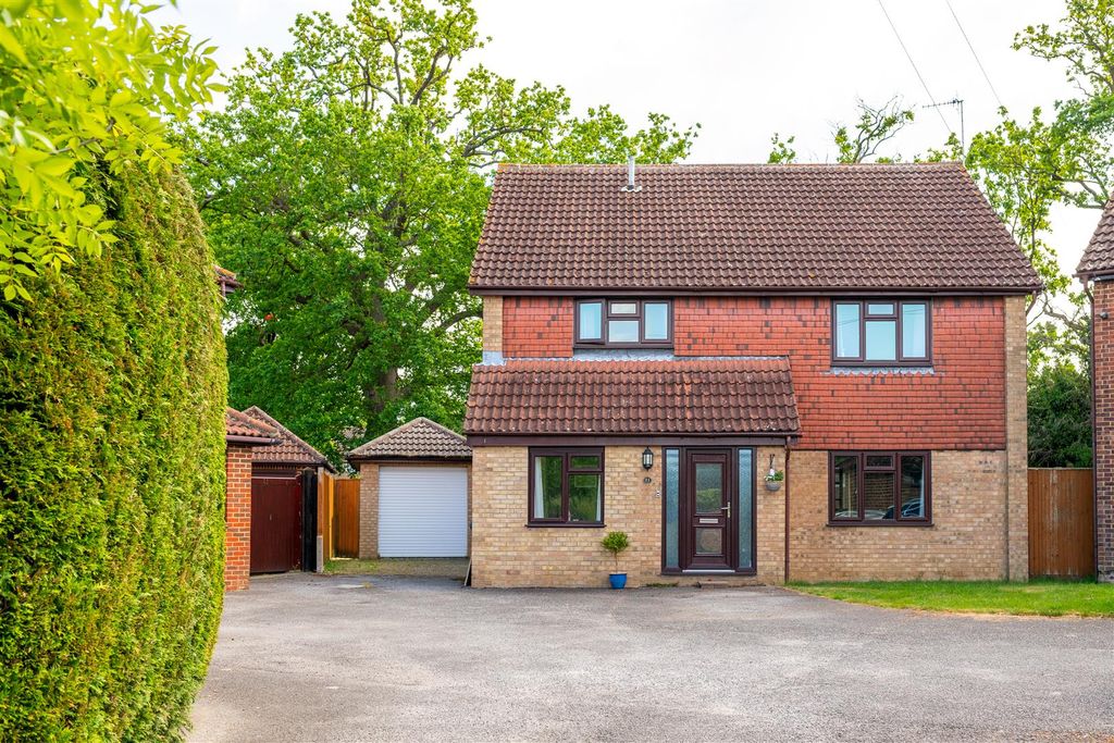 Property photo 1 of 20 11 Lechford Externals-5.Jpg