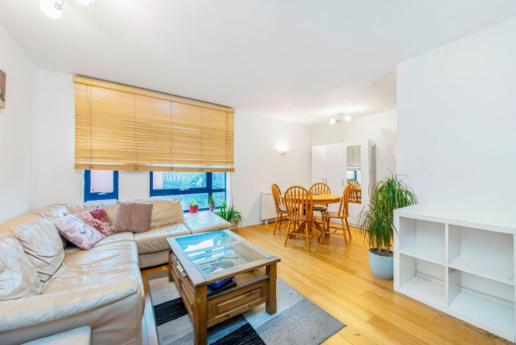 Property photo 1 of 12 d.Jpg