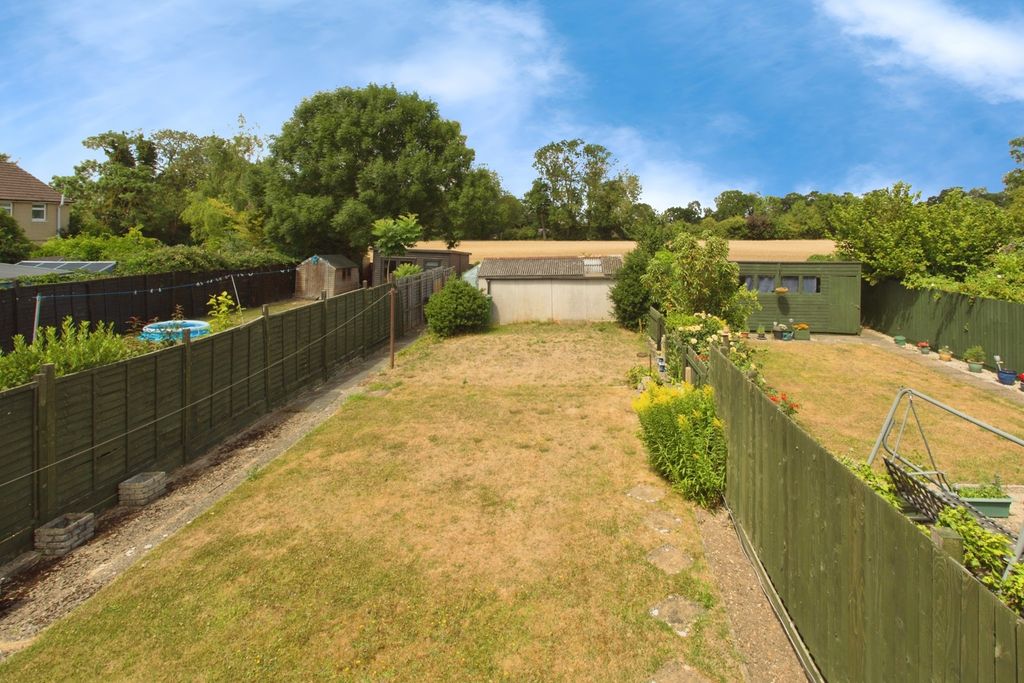 Property photo 3 of 17 Photo