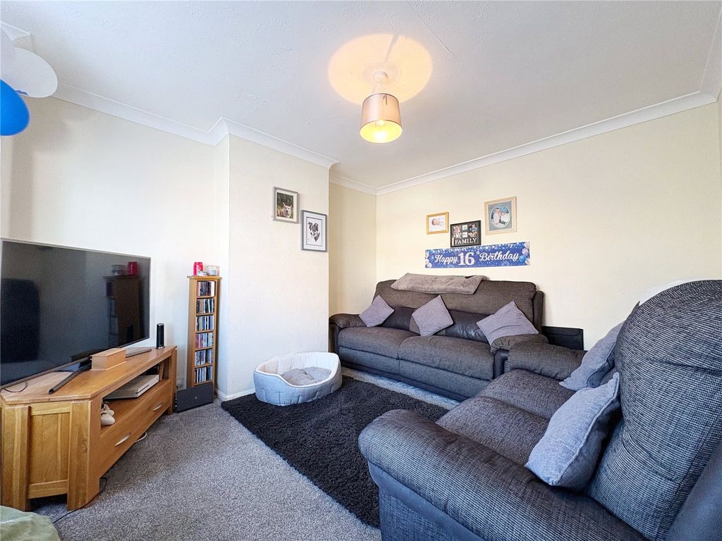 Property photo 3 of 16 Picture No. 16