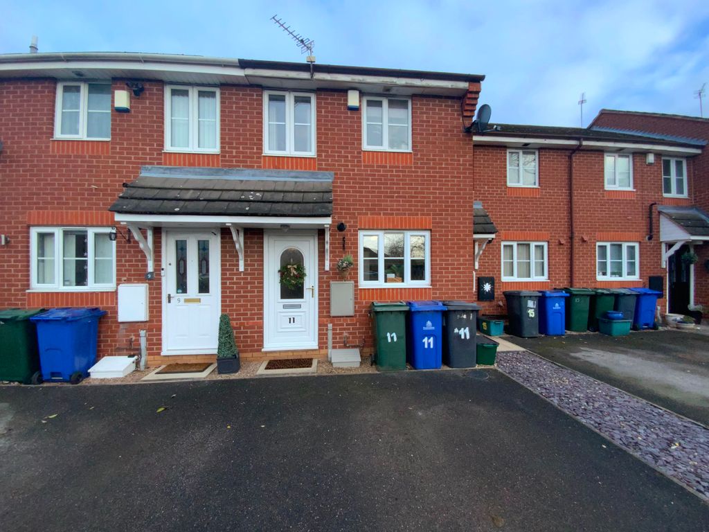 Property photo 2 of 13