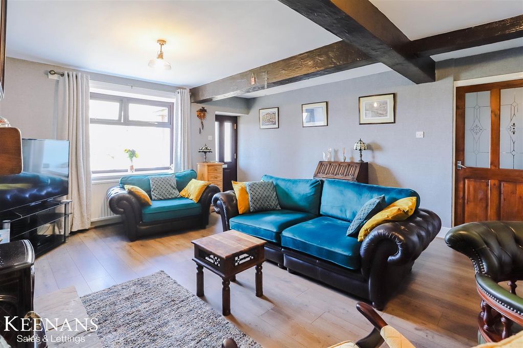 Property photo 2 of 24 16.Jpg