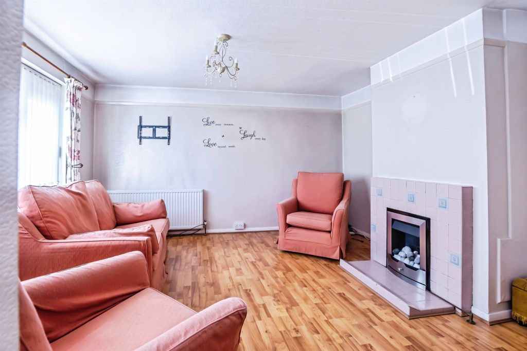 Property photo 3 of 21