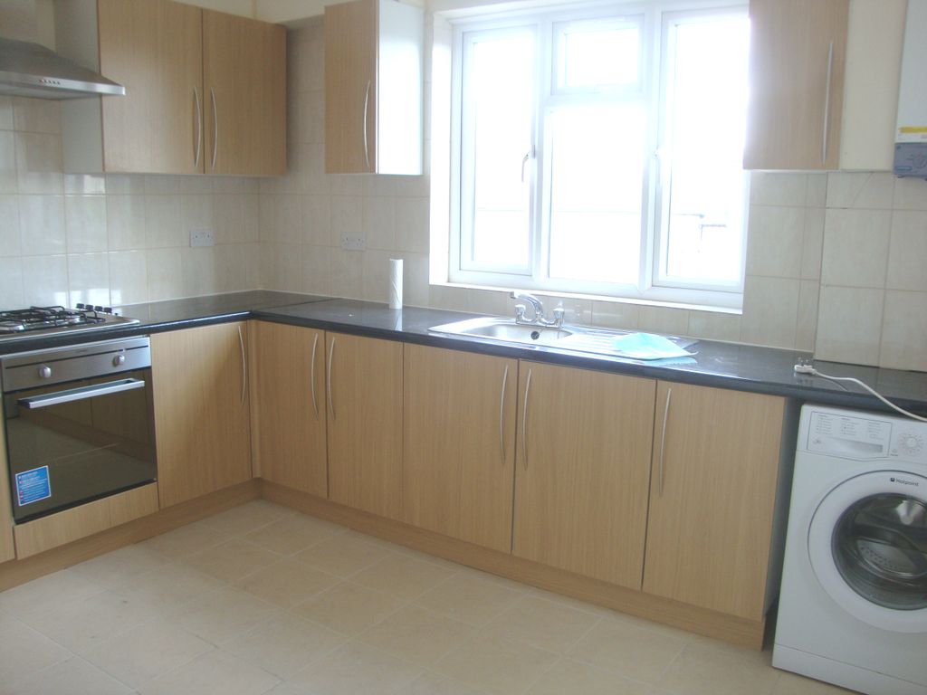 Property photo 3 of 4