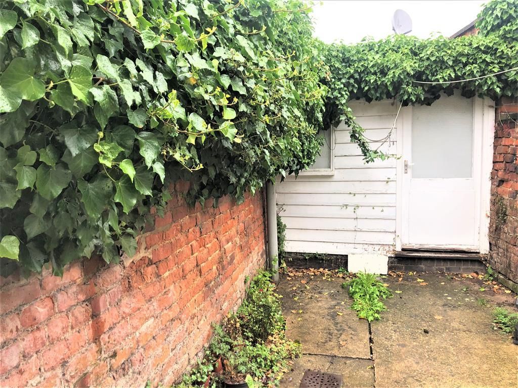 Property photo 2 of 4 Garden