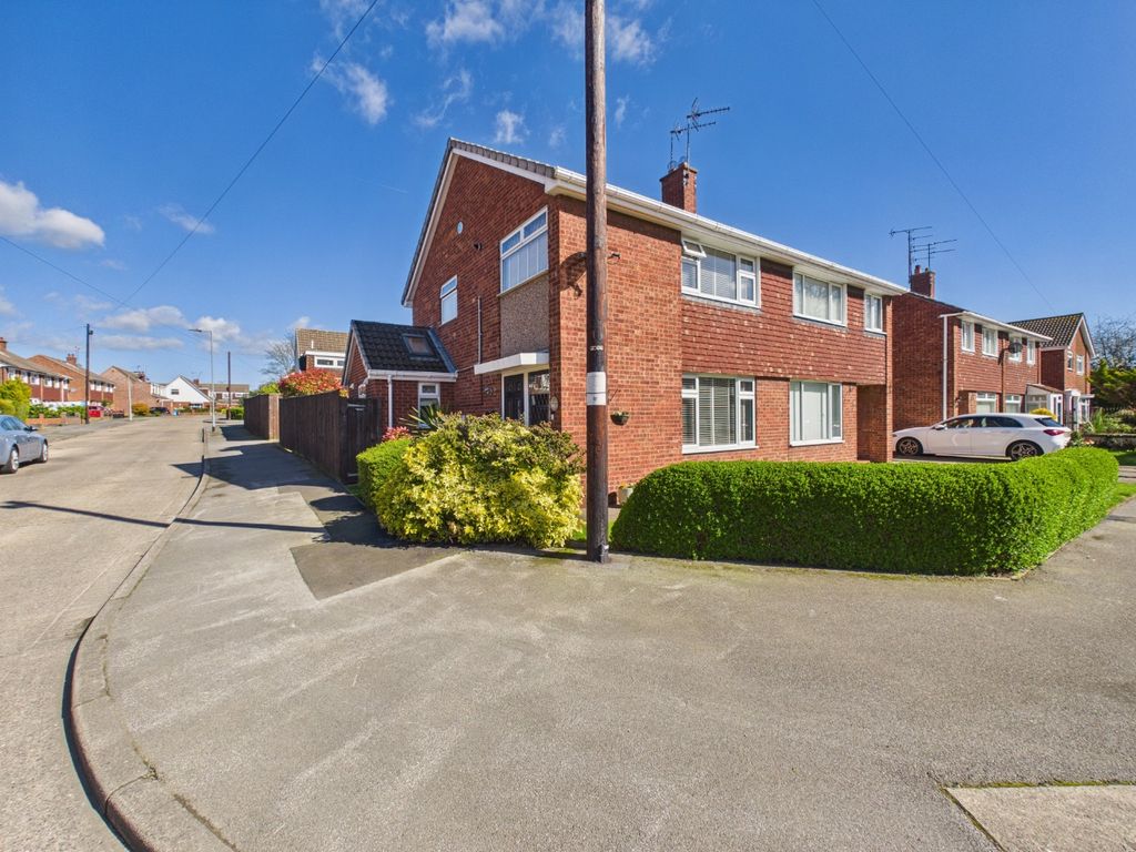 Property photo 1 of 15 5019603