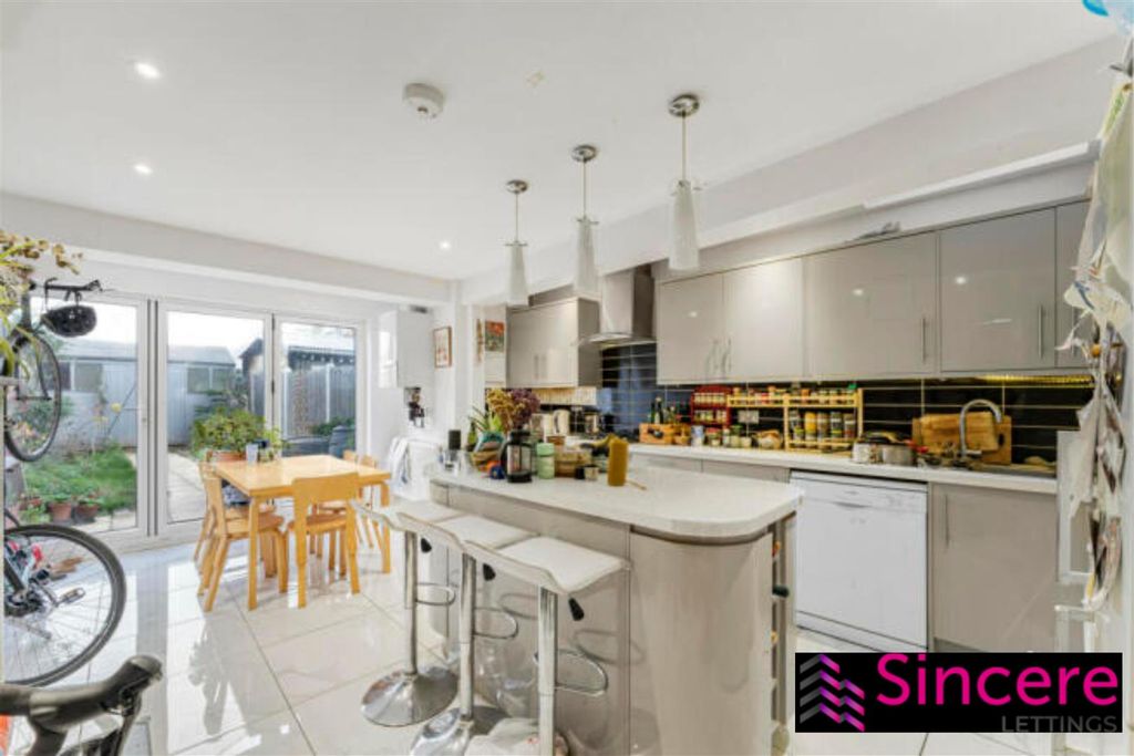 Property photo 1 of 20 20.Png