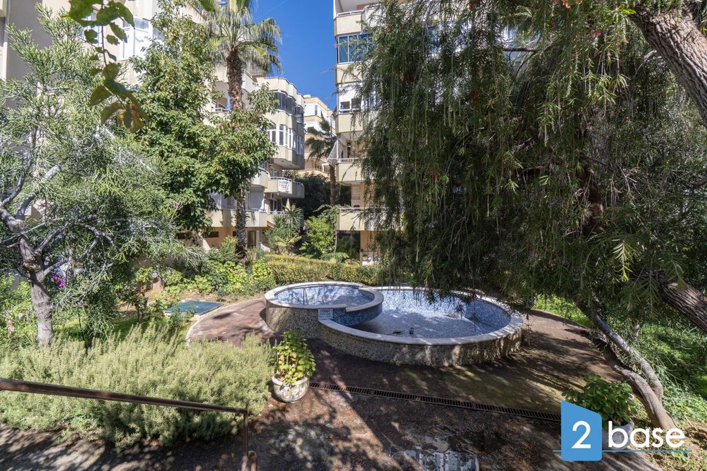 Property photo 3 of 36