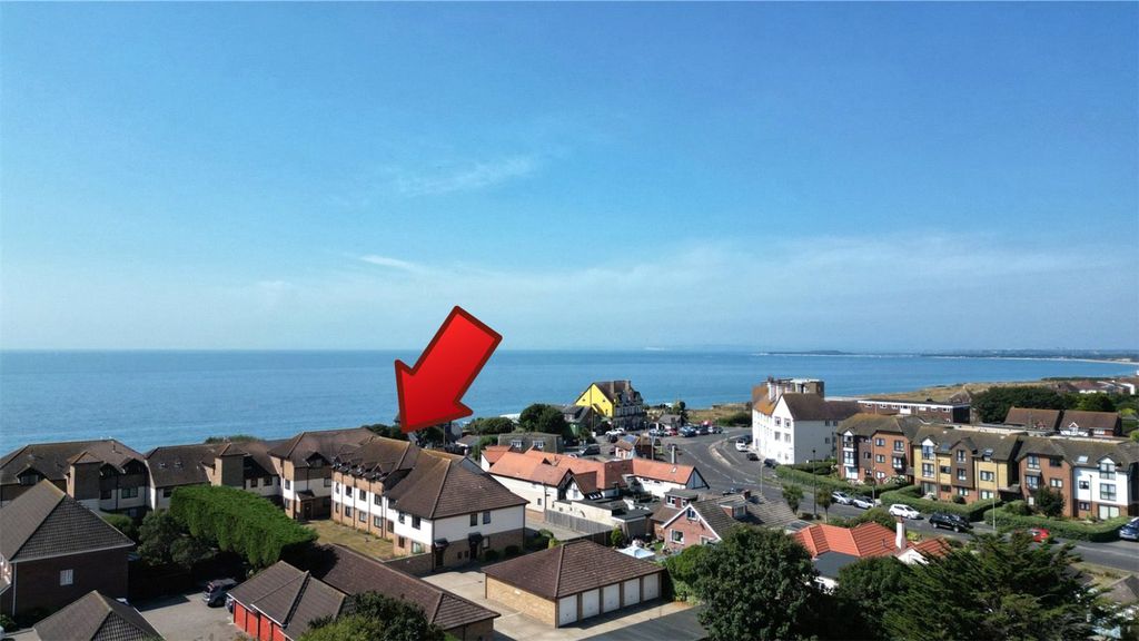 Property photo 1 of 17 Picture No. 35