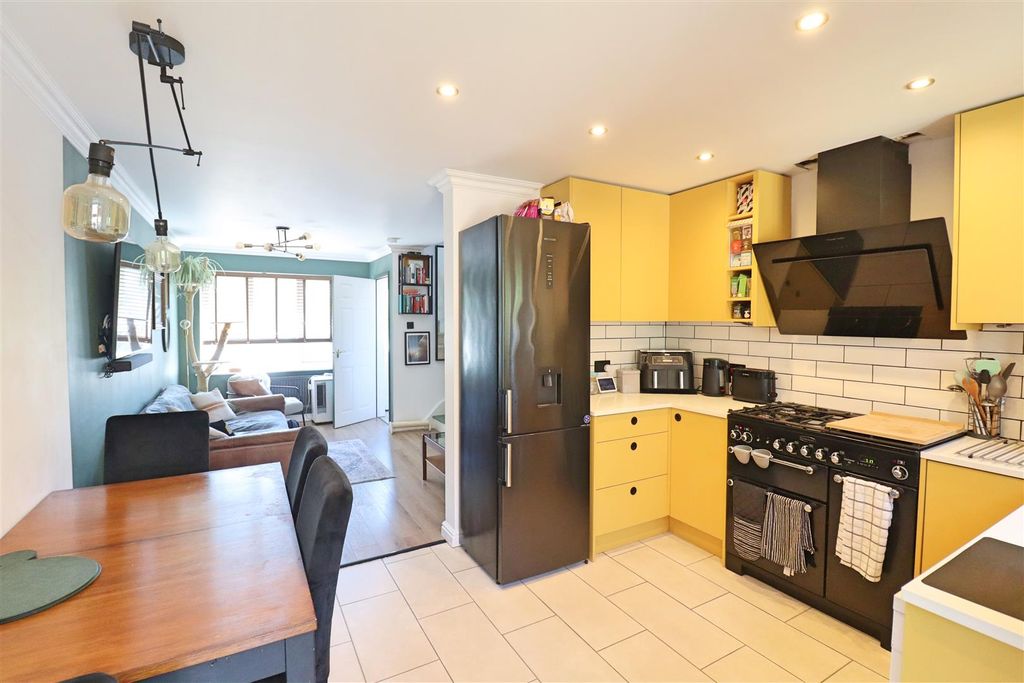 Property photo 3 of 12 Img_7311.Jpg