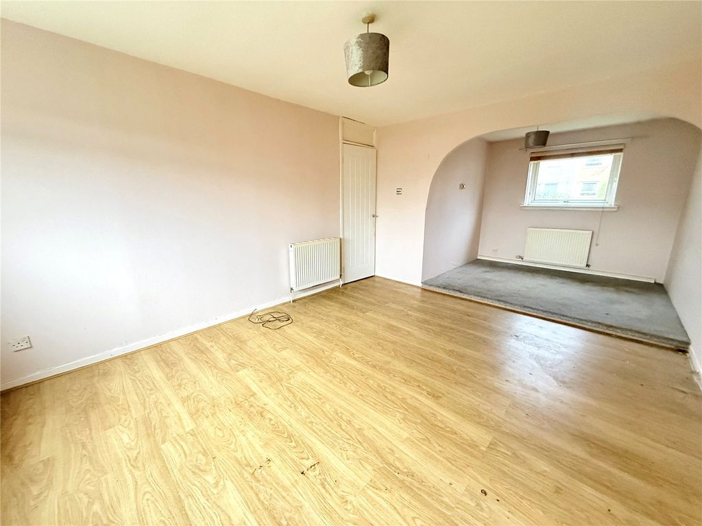 Property photo 2 of 8 Picture No. 06