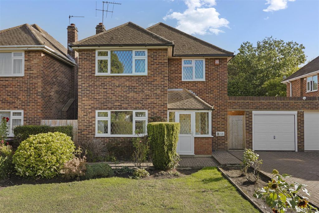 Property photo 1 of 16