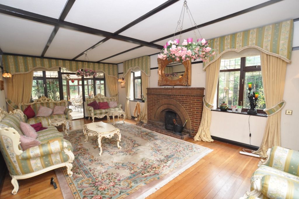 Additional image 4 of 5 bed detached house for saleLondon Road, Luton LU1