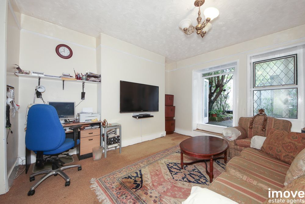Property photo 3 of 9