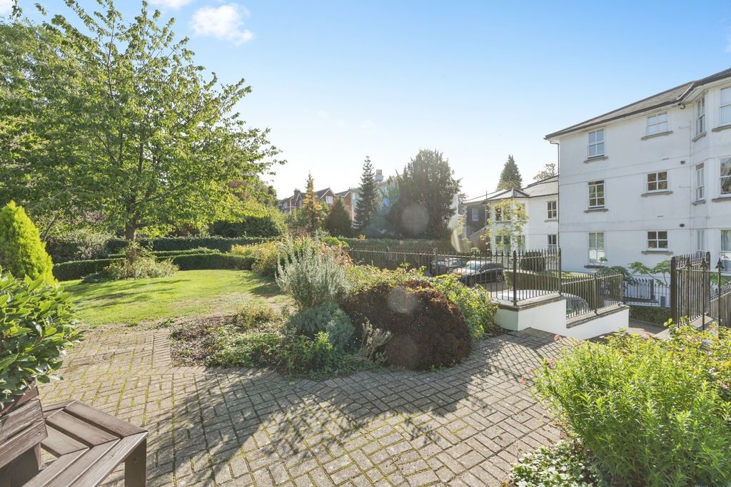 Property photo 3 of 22 Pbox-Img.Jpg