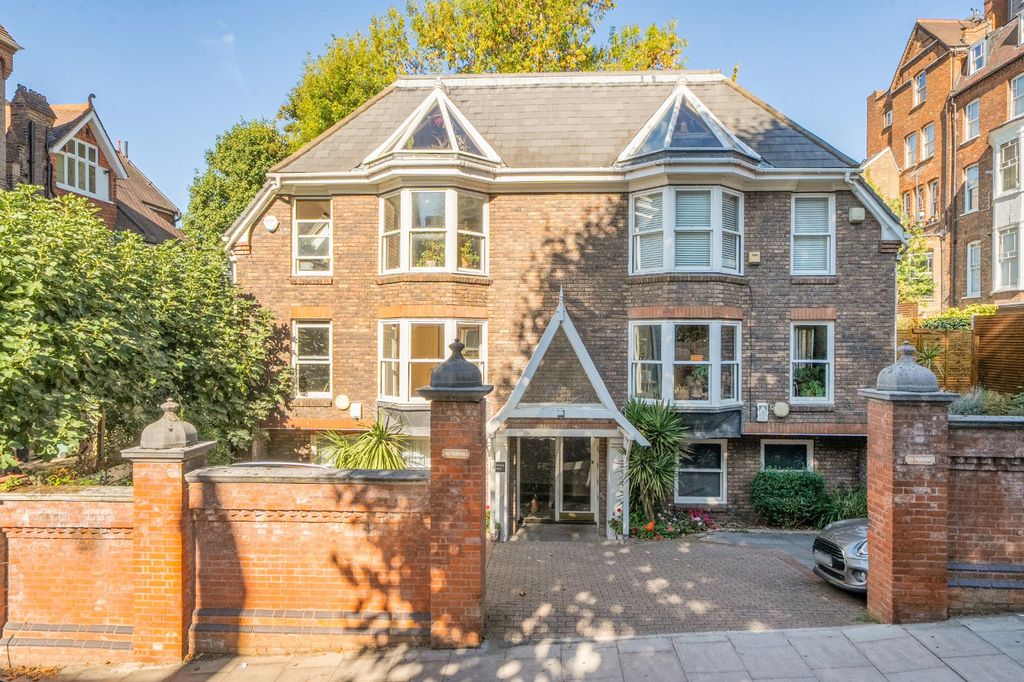 Property photo 1 of 15 External